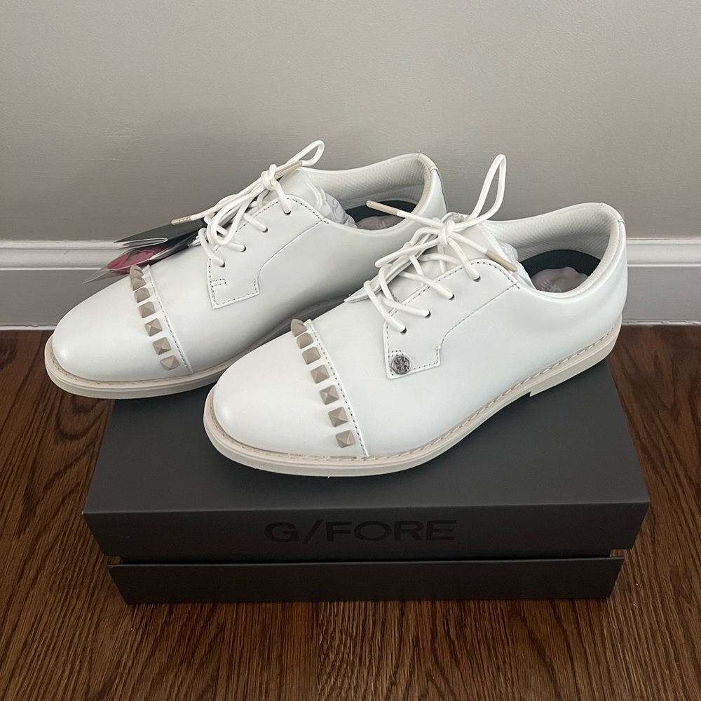 WOMEN'S STUD CAP TOE GALLIVANTER GOLF SHOE